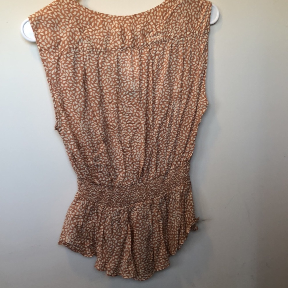 H&M Ruffle Top - Picture 6 of 7
